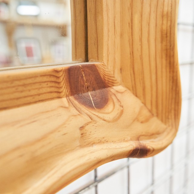 Espejo Decorativo de Estilo Barroco con Marco de Madera Reciclada